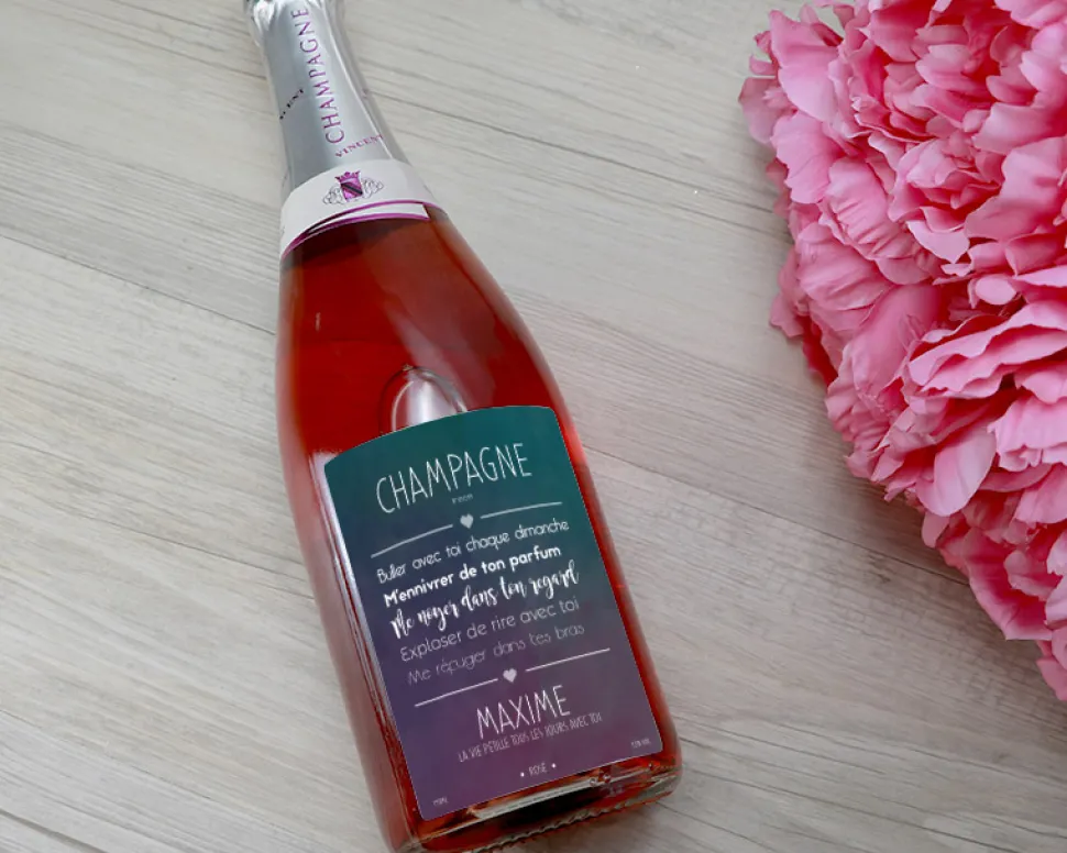 Bouteille de champagne rosé personnalisée couple - Message romantique