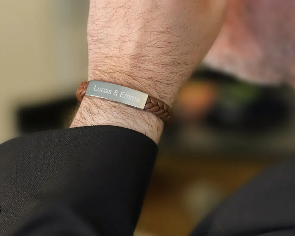 Bracelet gravé Homme en Acier et Cuir Tressé