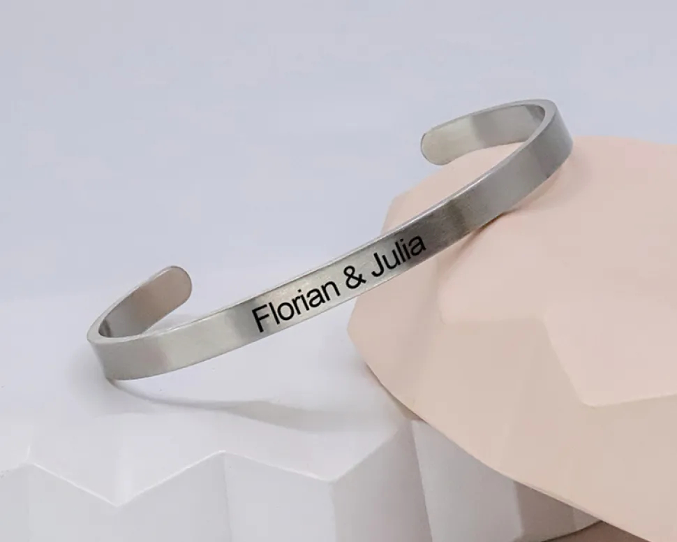 Bracelet jonc personnalisable pour homme en acier mat