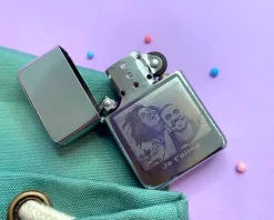 Briquet Gravé Photo