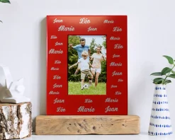 Cadre métal rouge gravé Famille Prénoms