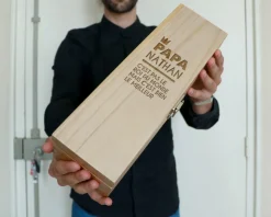 Caisse à vin personnalisée prénom et message - Couronne