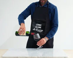 Coffret cuisine - Tablier noir et planche apéro personnalisés