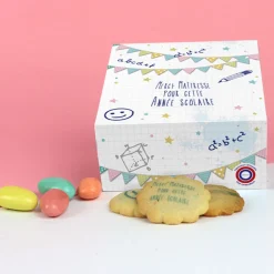 Coffret gourmand biscuits et chocolats Personnalisables - Merci Maîtresse, Maître et ATSEM