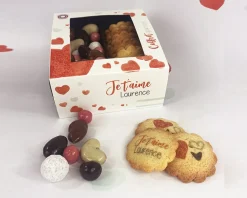 Coffret gourmand biscuits et chocolats Personnalisables - Amour