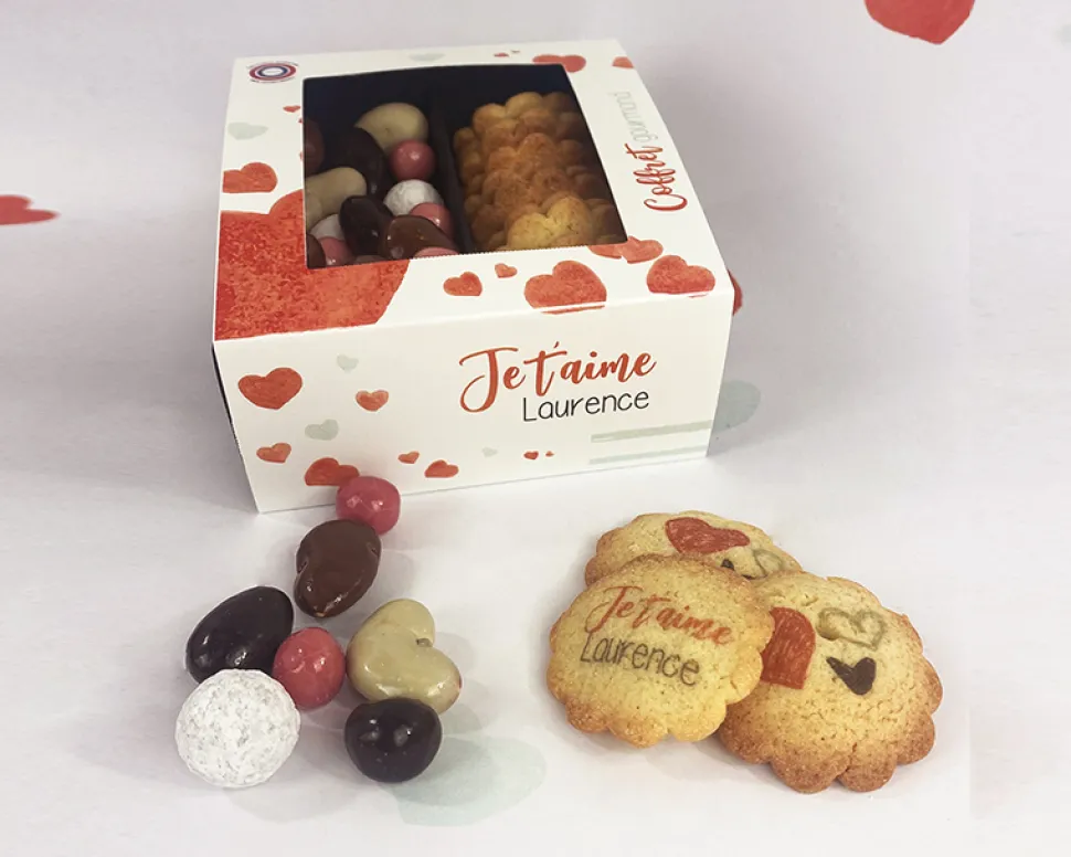 Coffret gourmand biscuits et chocolats Personnalisables - Amour