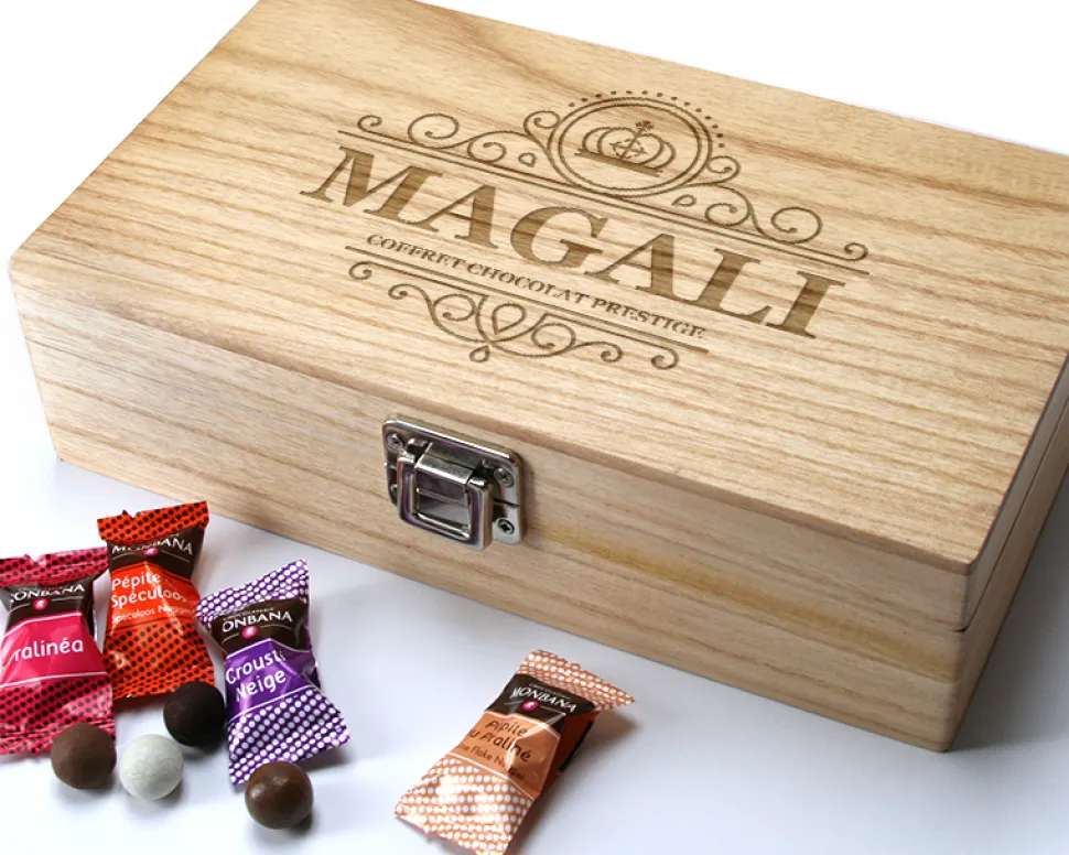 Coffret gravé Prestige de chocolats Monbana