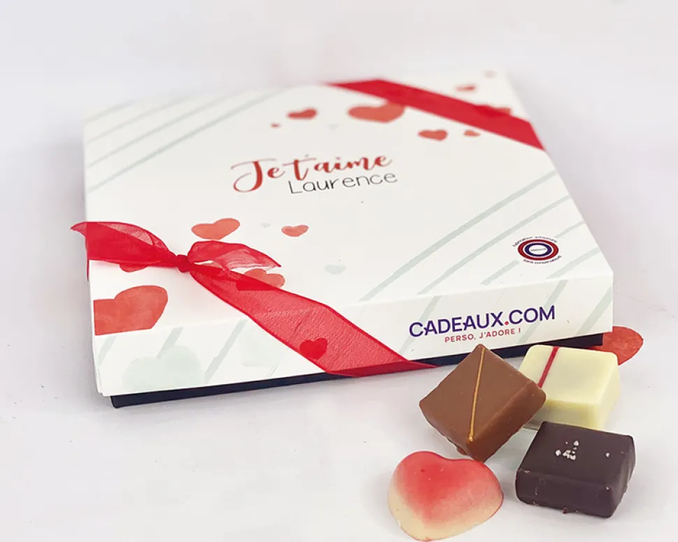 Coffret personnalisé de 25 chocolats - Amour