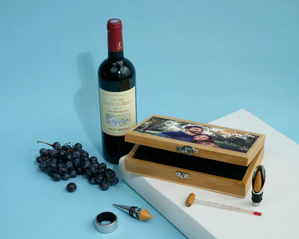 Coffret sommelier personnalisé - 5 accessoires - Photo