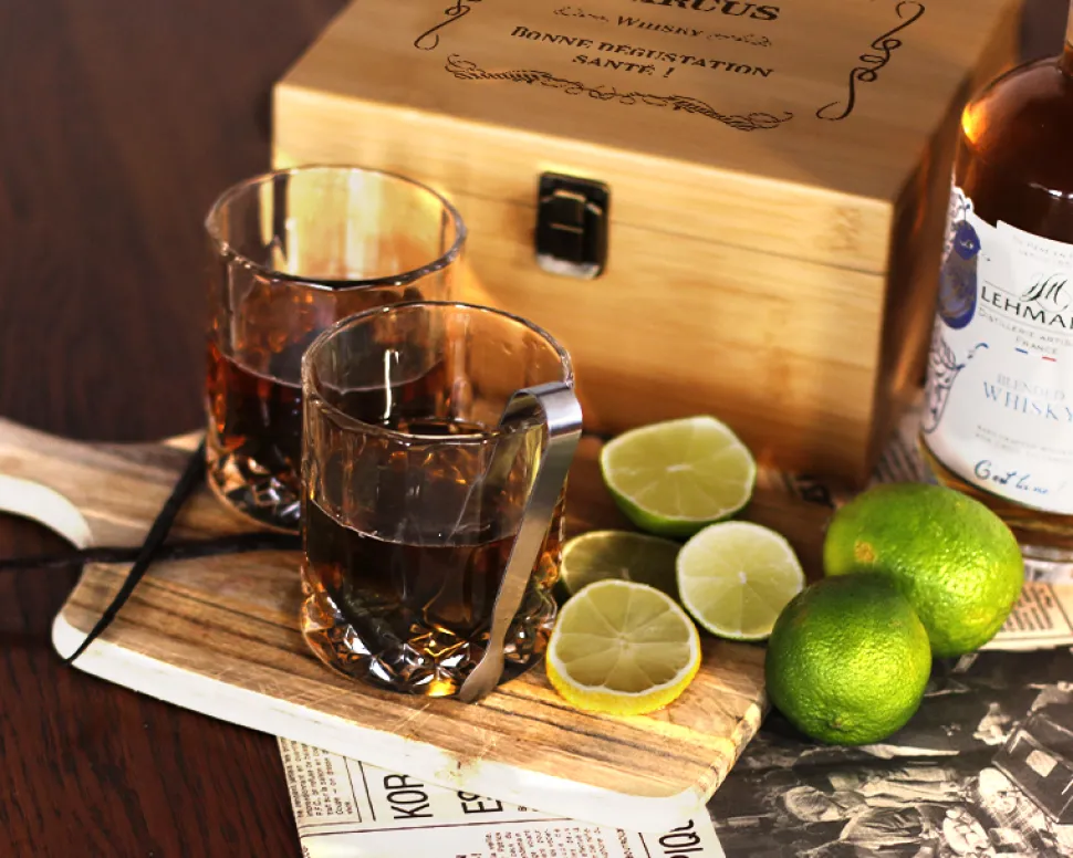 Coffret whisky personnalisé en bois - Prénom et Message
