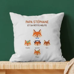 Coussin personnalisé - Papa Renard et sa meute