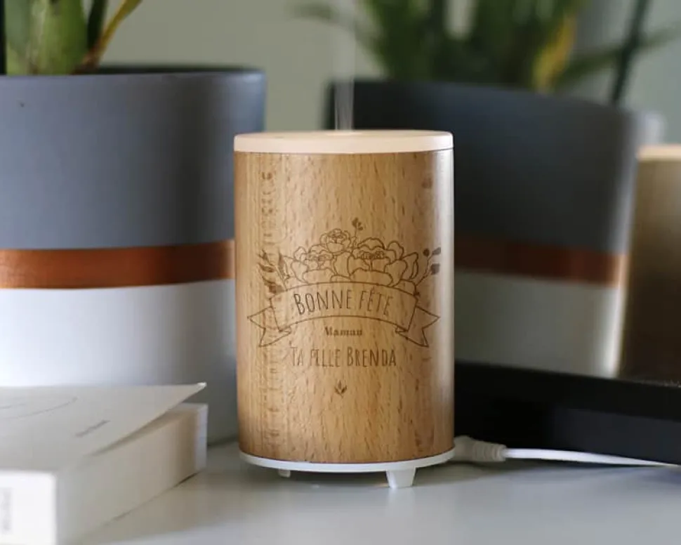 Diffuseur d'huile essentielle gravé - Maman Fleurie