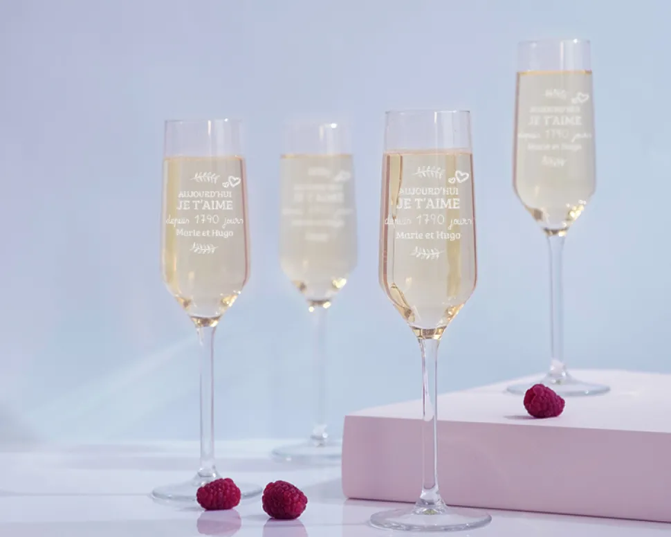 Flûtes à champagne personnalisées couple - Aujourd'hui je t'aime depuis