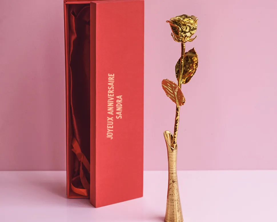 Grande rose en or dans son écrin personnalisable - Texte