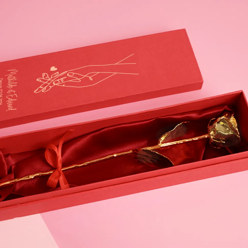 Grande rose en or dans son écrin personnalisable - Dessin au trait