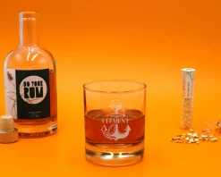 Kit de fabrication de rhum avec un verre personnalisé