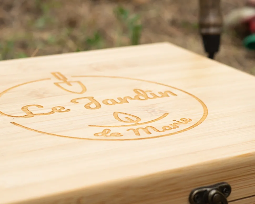 Kit d'outils de jardinage dans coffret personnalisé