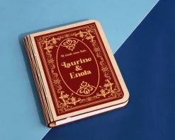 Lampe livre lumineux personnalisé couple - Conte de fées