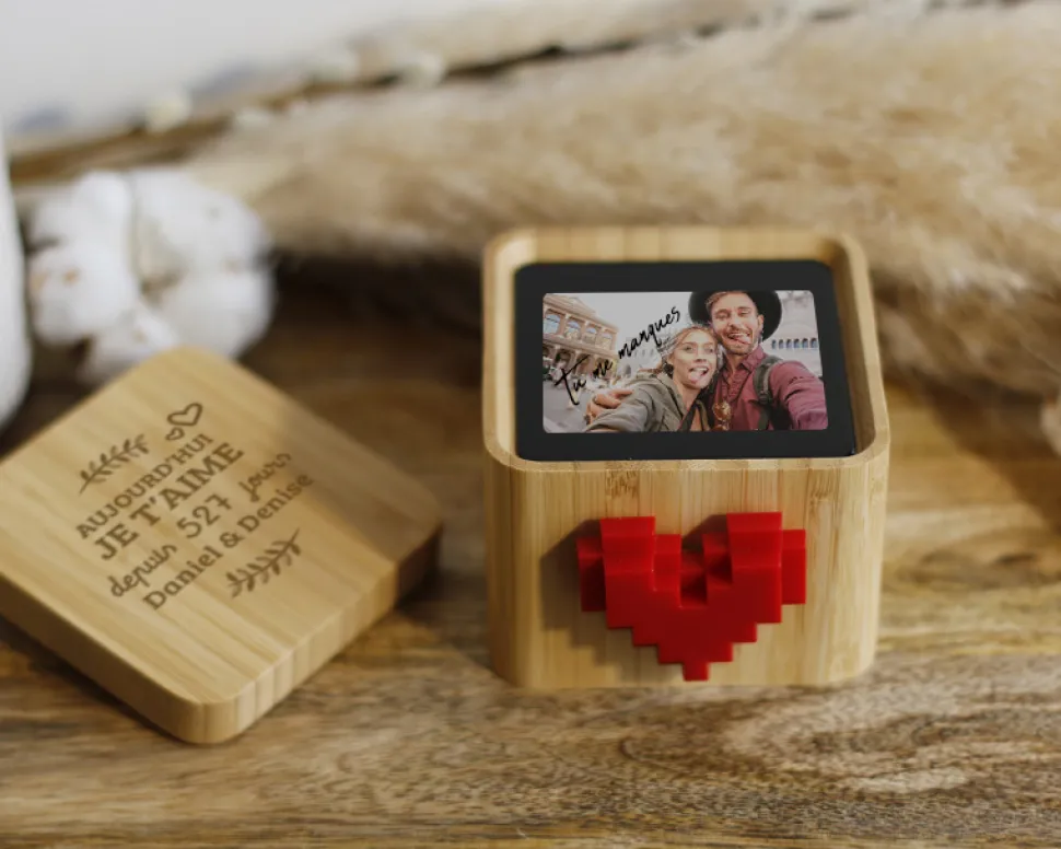 Lovebox - Boite à messages d'amour connectée - Aujourd'hui je t'aime depuis... jours