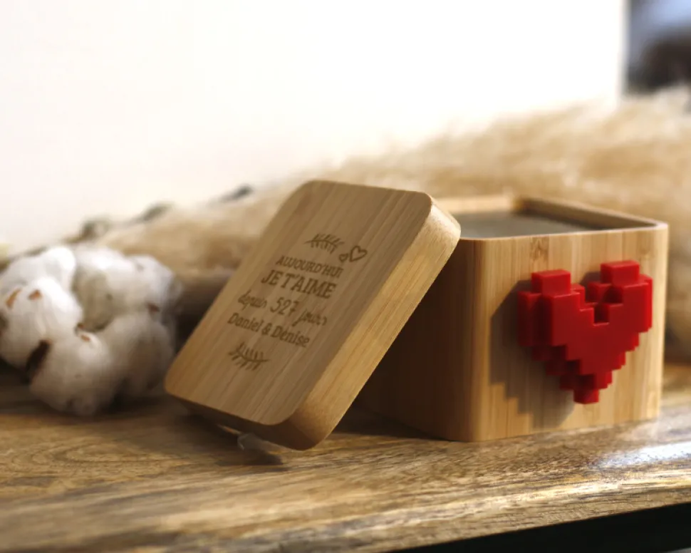 Lovebox - Boite à messages d'amour connectée - Aujourd'hui je t'aime depuis... jours