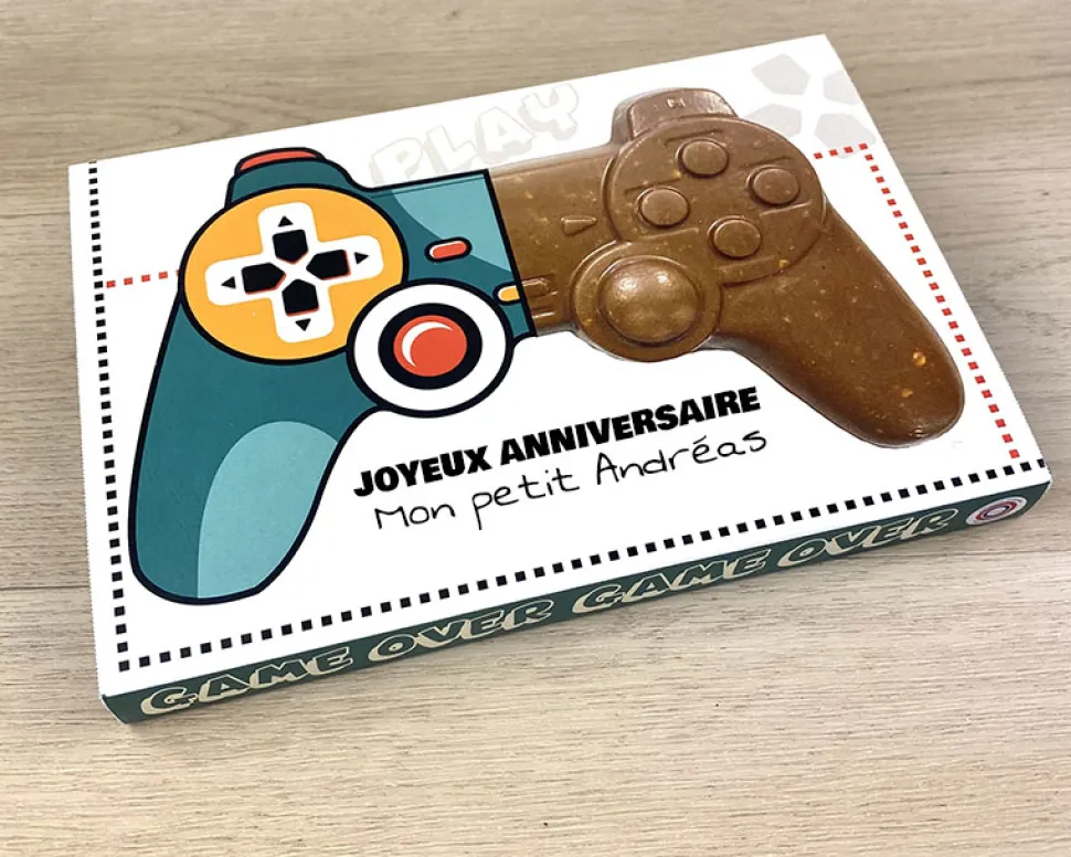 Manette de jeu en chocolat personnalisable