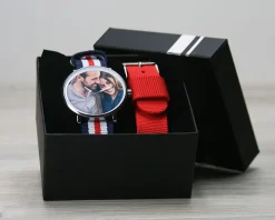 Montre bleu blanc rouge Photo