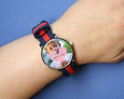 Montre bleu rouge Photo