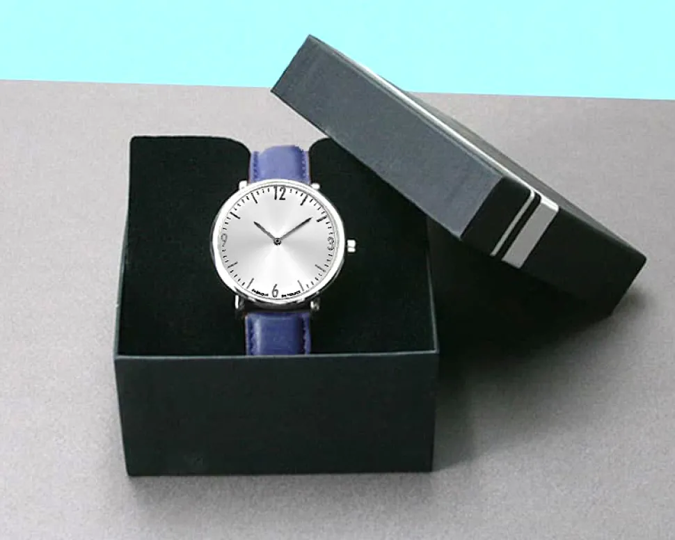 Montre mixte gravée