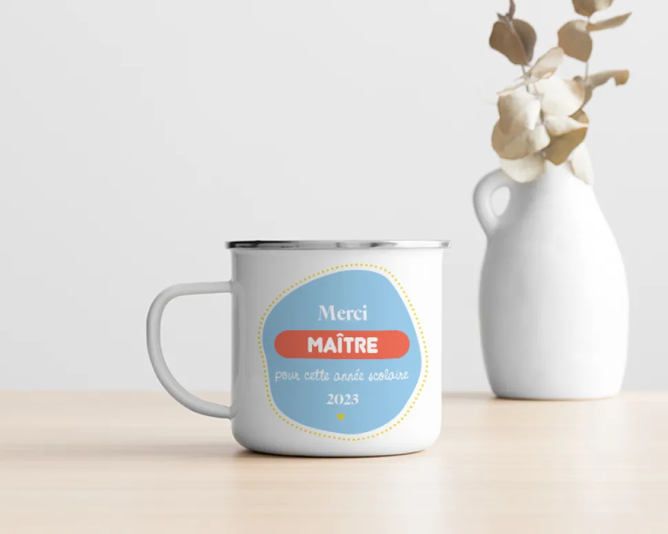 Mug émaillé personnalisé - L'Ecole est Finie