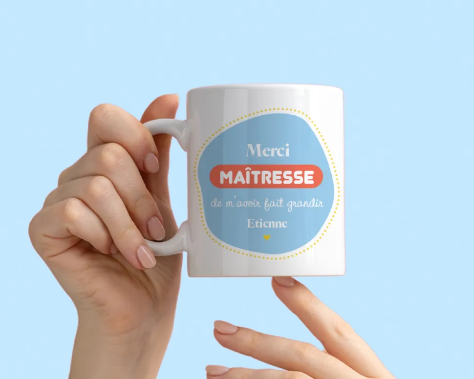 Mug personnalisé - L'Ecole est Finie