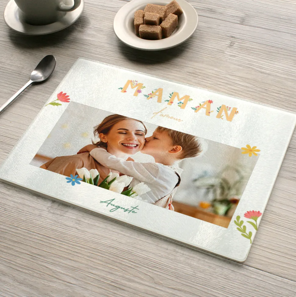 Planche à découper en verre personnalisée - Amour Fleuri