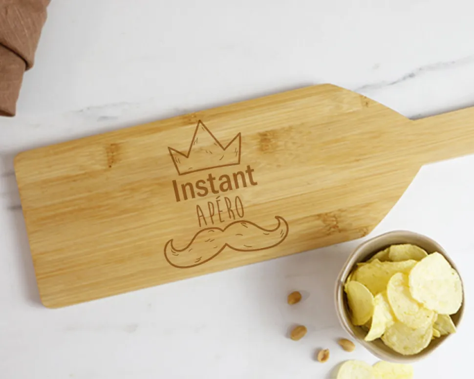 Planche apéro personnalisée en bois - Roi de l'Apéro