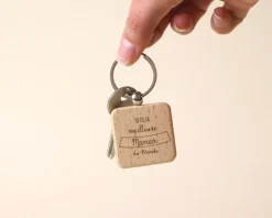 Porte-clés en bois personnalisé - Meilleure du Monde