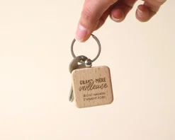 Porte-clés en bois personnalisé - Grand Mère-veilleuse