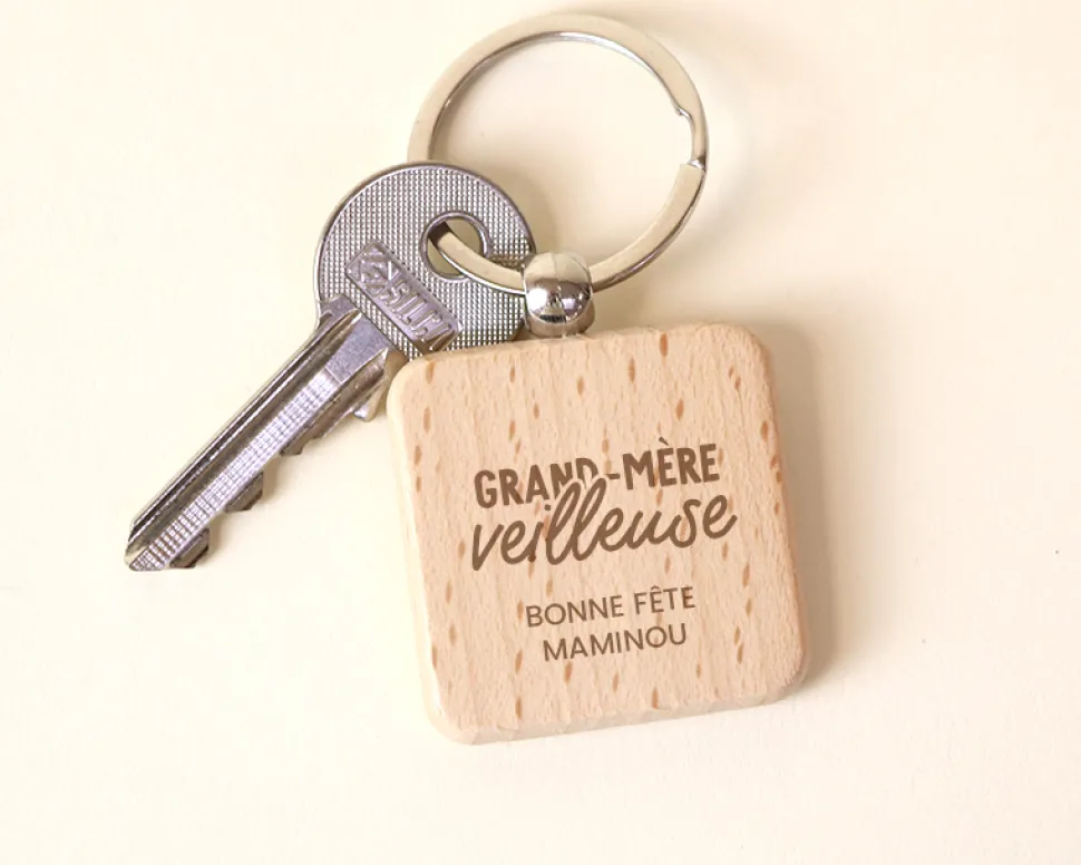 Porte-clés en bois personnalisé - Grand Mère-veilleuse