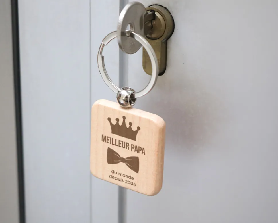 Porte-clés en bois personnalisé - Papa Royal