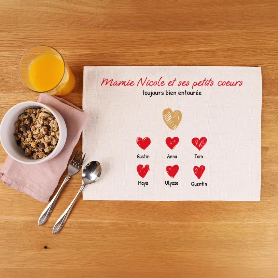 Set de table personnalisé - Mamie et ses petits coeurs
