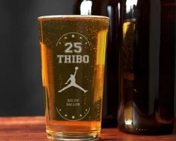 Verre à bière personnalisé prénom - Basket